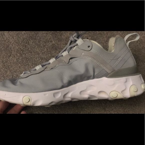 nike react sneakers - Picture 3 of 7